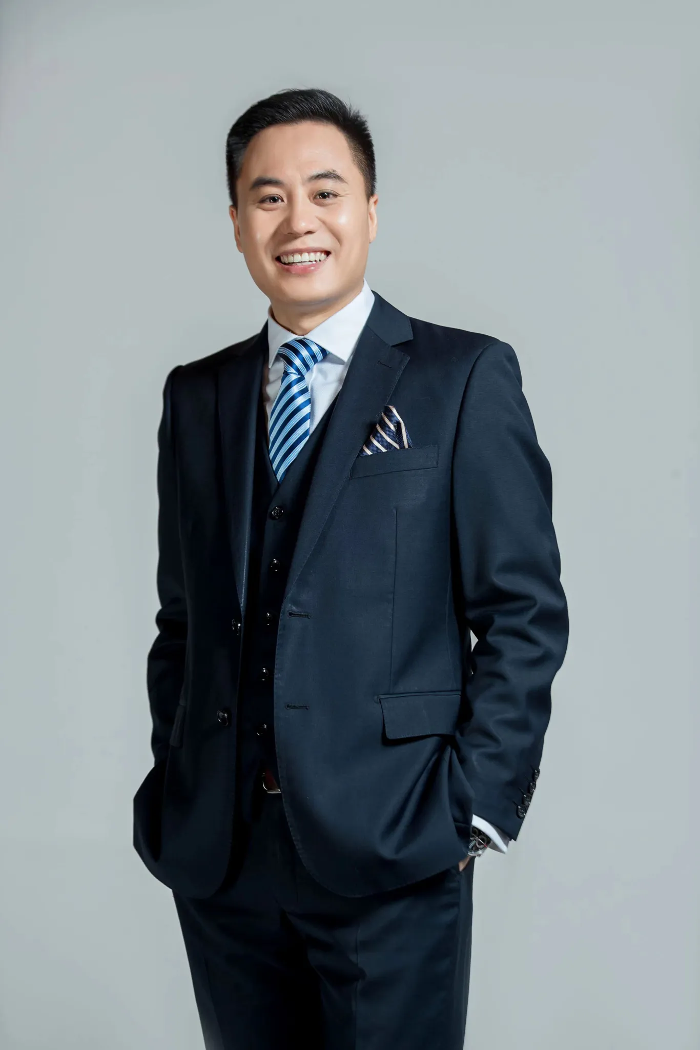 Portrait of Alex Wang Shifeng